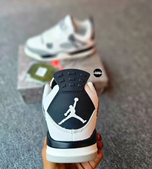 Jordan 4 Retro Military Black - Image 4