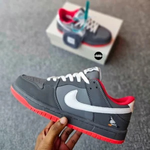 Jeff Staple x Dunk Low Pro SB
