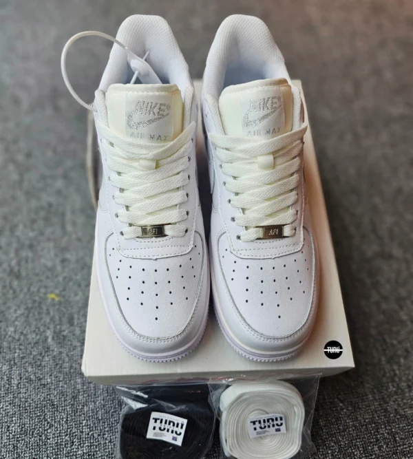 Nike Air Force 1 Low White - Image 2