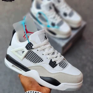 AJ-4 RETRO MILITARY WHITE