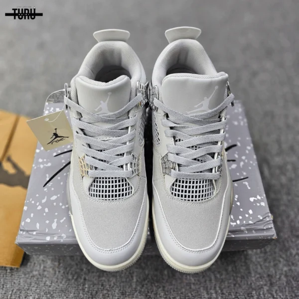 Air Jordan 4 Retro Frozen Moments - Image 3