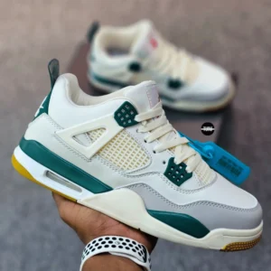 SB x Air Jordan 4 Retro Sail White Pine Green