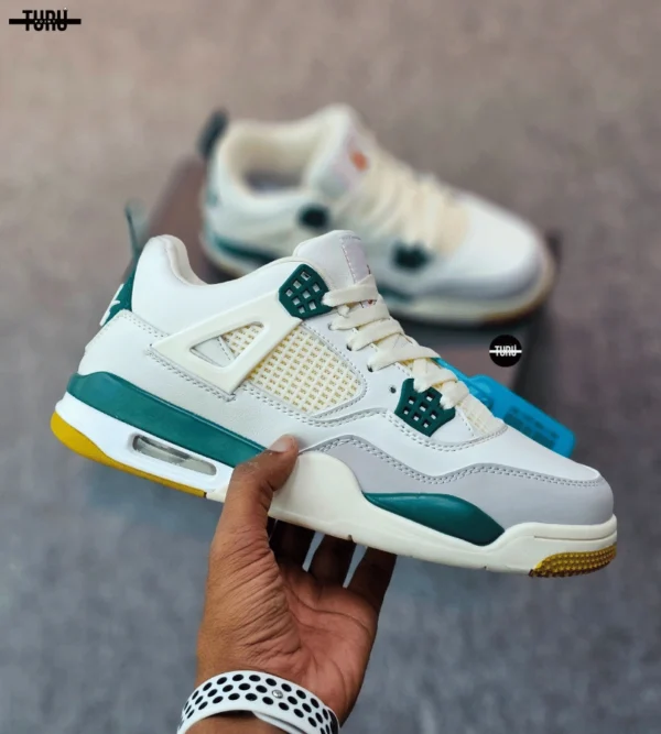 SB x Air Jordan 4 Retro Sail White Pine Green - Image 6