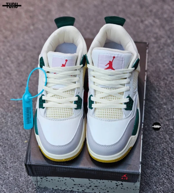 SB x Air Jordan 4 Retro Sail White Pine Green - Image 8