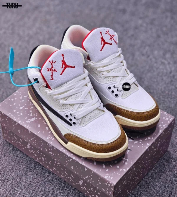 Air Jordan 3 Retro X Travis Scott - Image 4