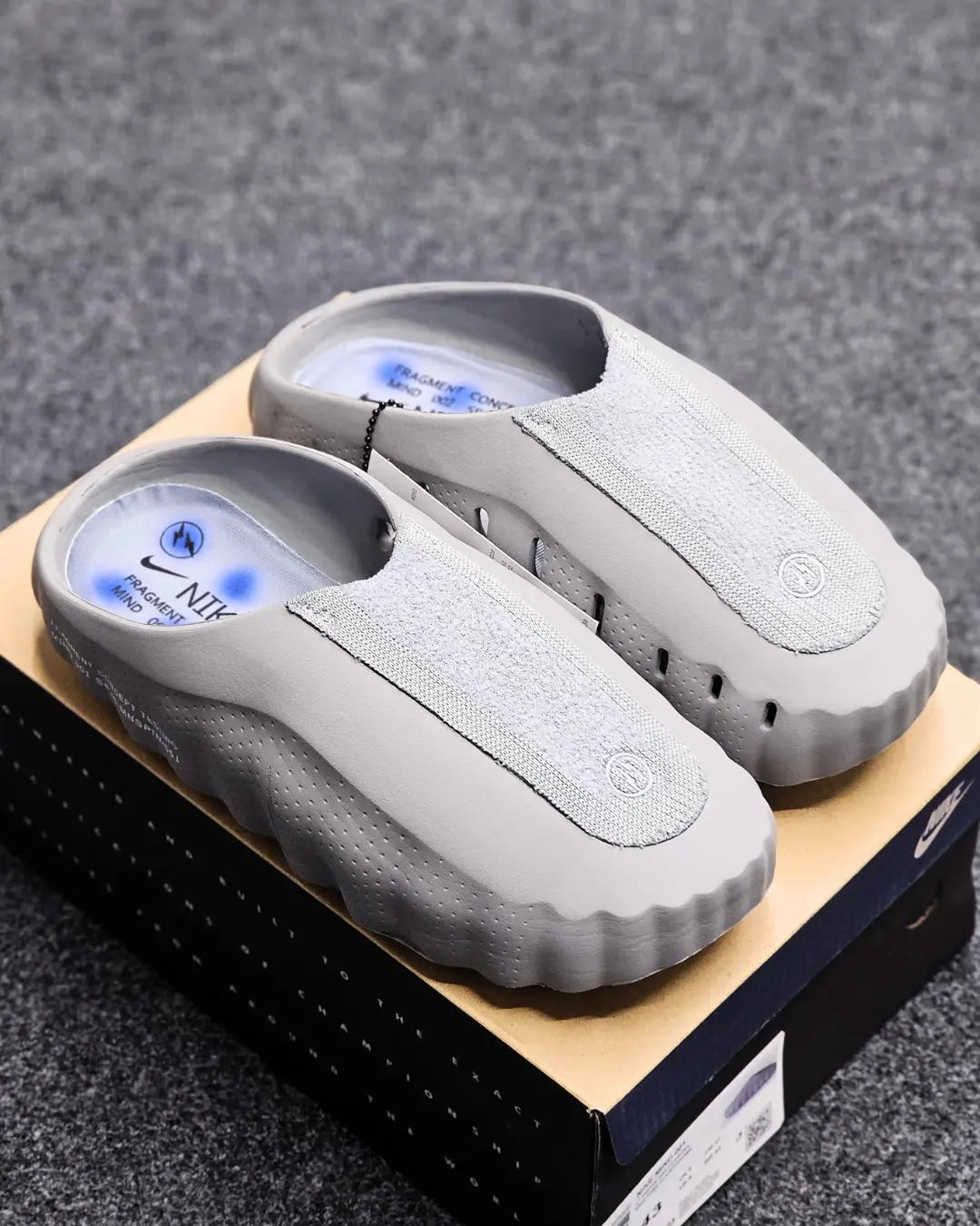Mind 001 slides Light Smoke Grey - Image 6