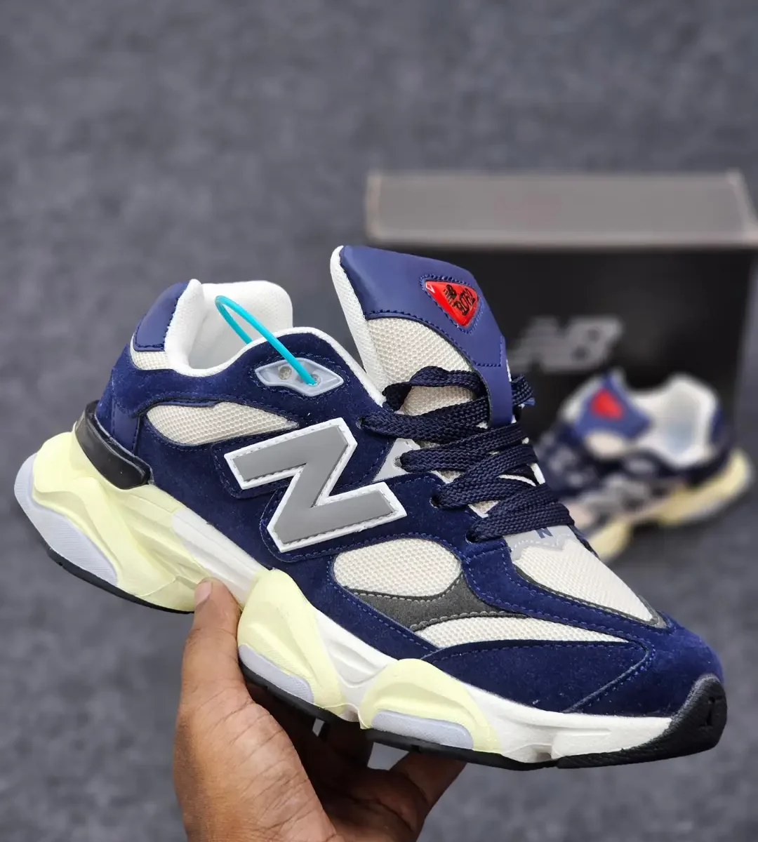 New Bala*nce 9060 Navy